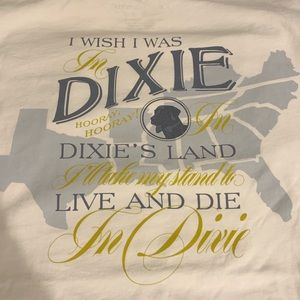 Southern Proper pocket t